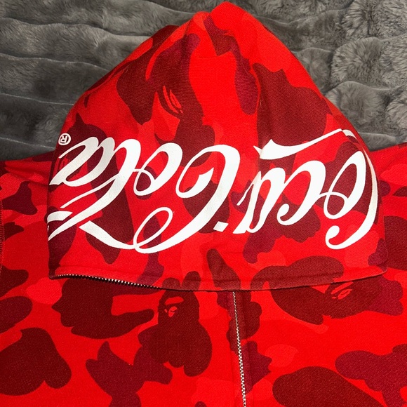 BAPE × Coca Cola Red camo full zip hoodie A Bathing Ape Size Medium. Light used - Picture 2 of 4